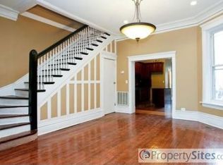 4640 S Prairie Ave, Chicago, IL 60653