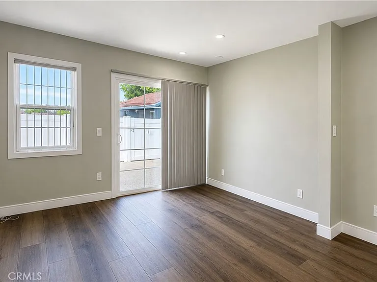 2431 N Lamer St — Photo 8