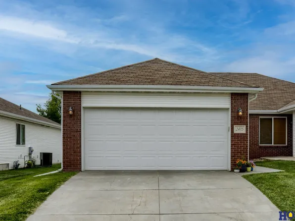 2415 Northline Ct, Lincoln, NE 68521