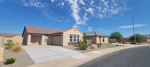 2042 E Julian Dr Photo 1