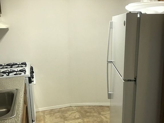 3rd image of 7523 113th St APT 2A