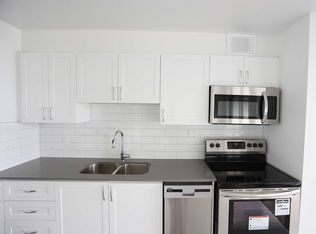 288 Romaine St #282, Peterborough, ON K9J2C5
