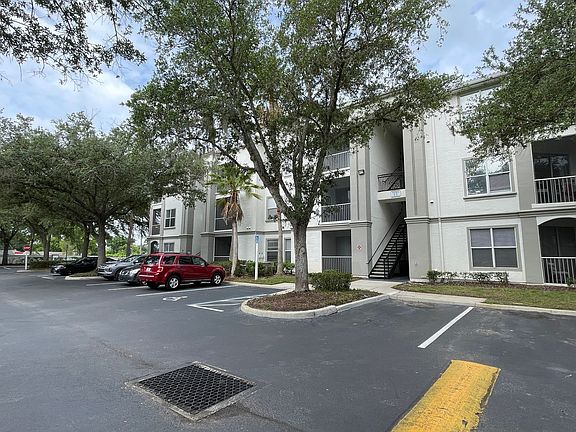 3rd image of 2718 Maitland Crossing Way Unit 303