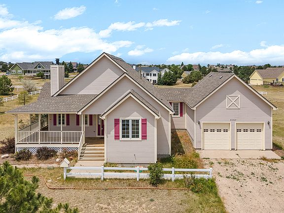 2nd image of 41457 Countryside Cir