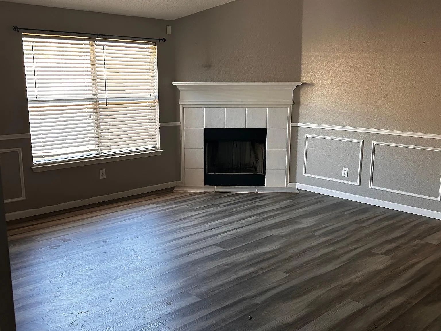 4 bed, 1999 sqft, $2,600 — Photo 4