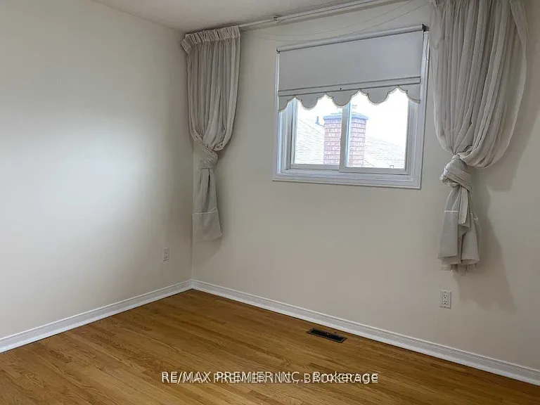 114 Sentinel Rd — Photo 7