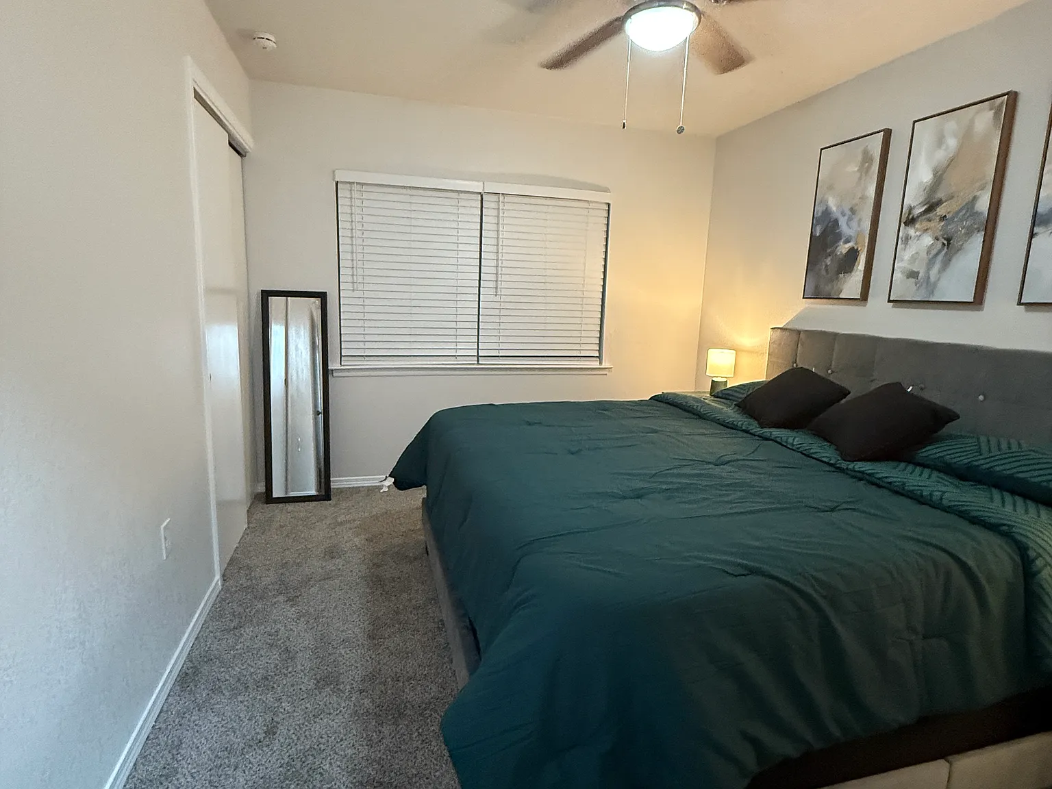 3 bed, $3,500 — Photo 4