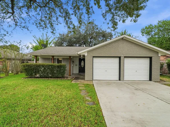 5208 Cunningham Dr, Pearland, TX 77581