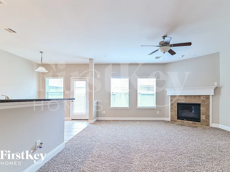 26108 Knights Tower Ct — Photo 2