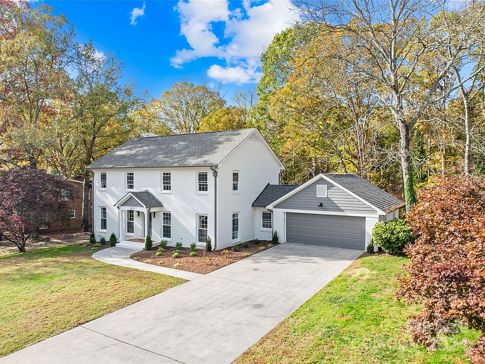 1st image of 1035 Court Dr