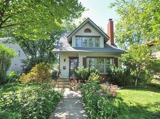 916 Wheelock Pkwy E, Saint Paul, MN 55106