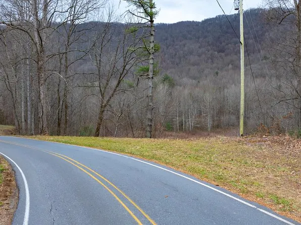 149 Part Upper Yellow Crk, Robbinsville, NC 28771