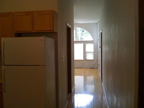 2nd image of 2951 W Lyndale St