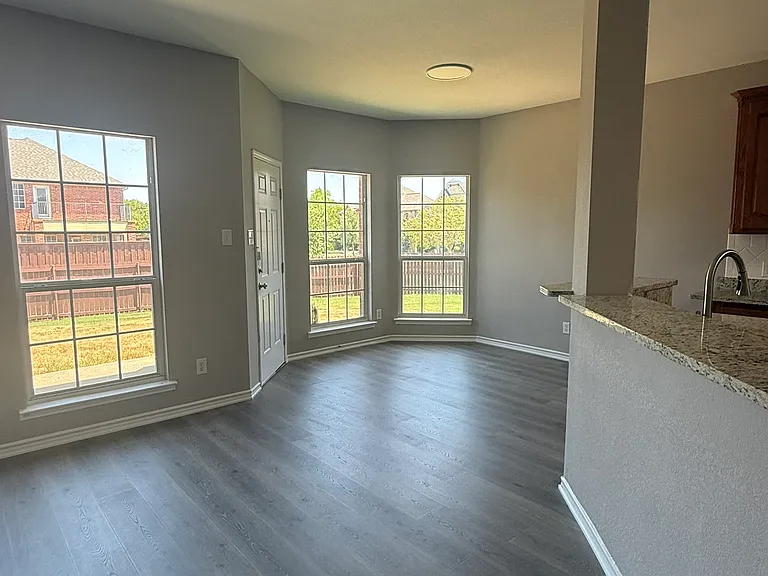 1220 Resaca Dr — Photo 28
