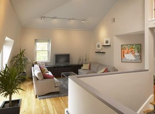 380 Harvard St APT 5, Cambridge, MA 02138