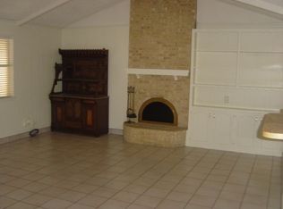 5410 Grantmont Dr, Arlington, TX 76016