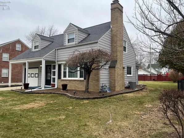 1528 Birchard Ave, Fremont, OH 43420