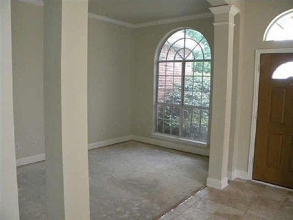 5th image of 909 Wentwood Dr