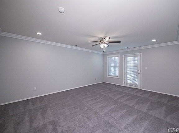 4th image of 99 Village Green Dr Unit 99
