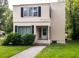 505 N 25th St, Grand Forks, ND 58203