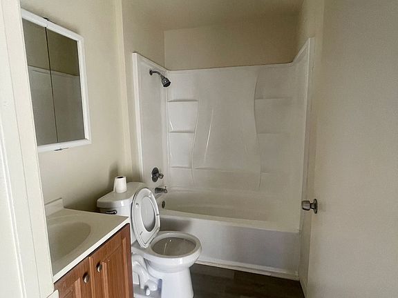 5th image of 21925-21931 Claretta Ave #21925-09