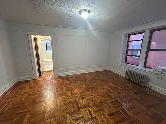 3rd image of 4306 46th St APT 1A