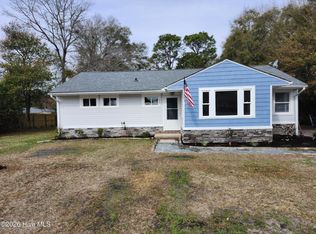909 Adelaide Drive, Wilmington, NC 28412