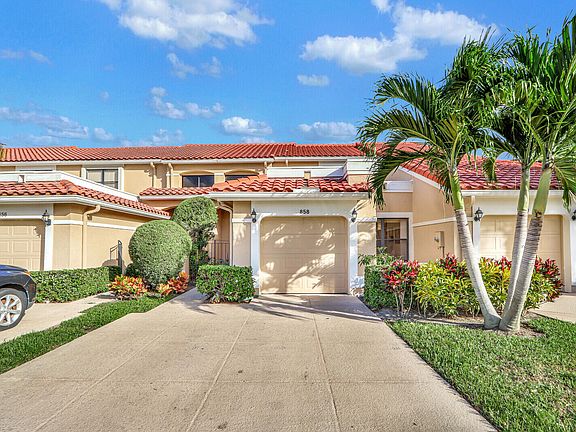 3rd image of 858 Windermere Way