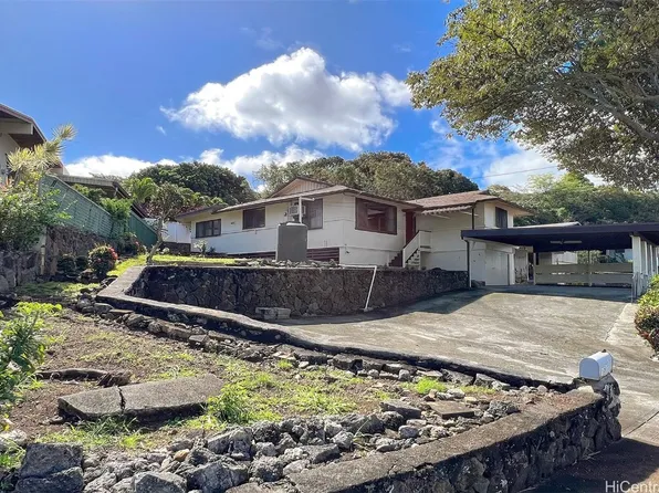 1579 Mahiole St, Pearl City, HI 96819