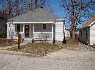 1942 Lee Ave, Terre Haute, IN 47804