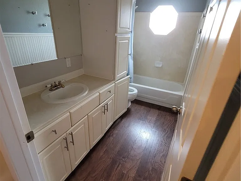 1951 Jim Haworth Ct — Photo 25