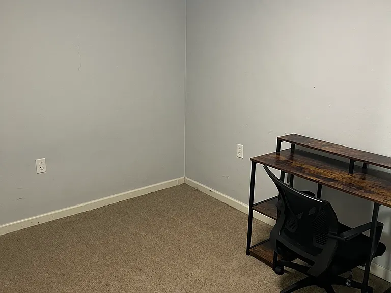 123 Maryland Ave #2 — Photo 13