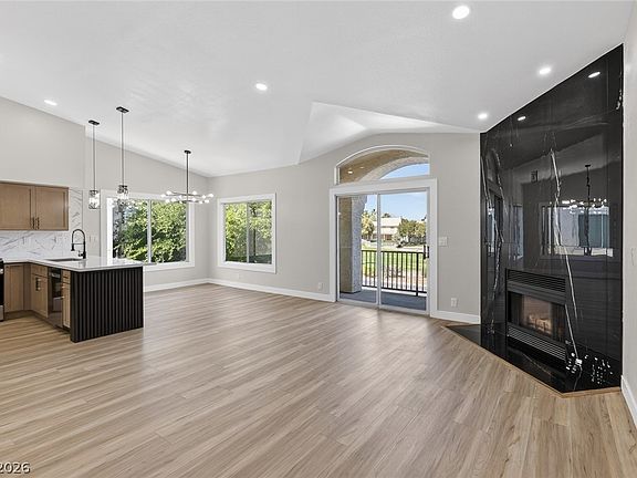 3rd image of 4820 Black Bear Rd Unit 201
