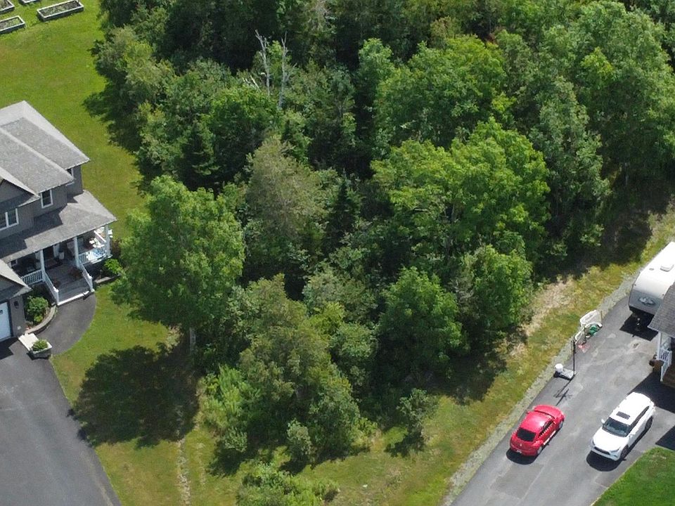 1st image of 20A Celtic Dr