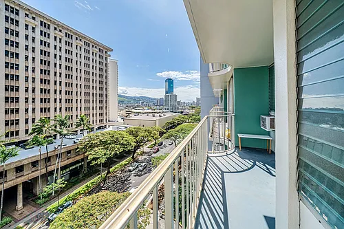 1617 Kapiolani Blvd Photo 1