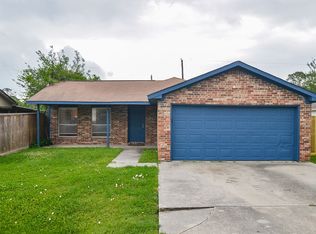 1114 Greencroft St, Channelview, TX 77530