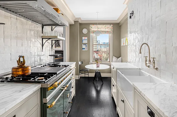 Sold by Douglas Elliman | media 16