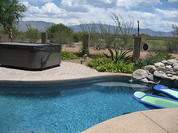 soaking pool with fountain and new jacuzzi for enjoying starry, quiet nights