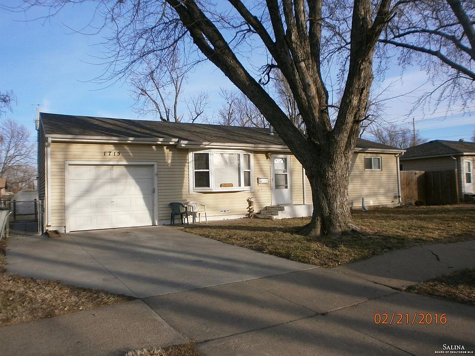 1st image of 1715 Hickory St
