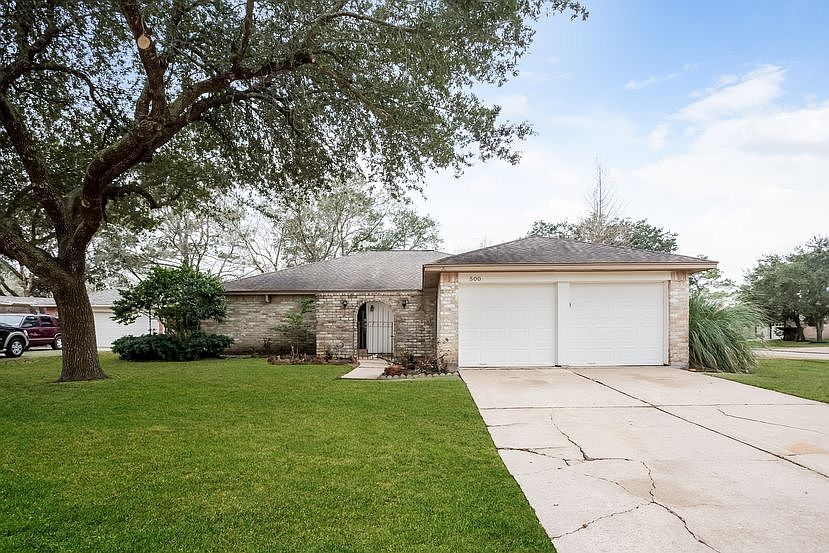1st image of 500 Desert Aire Dr