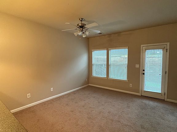 5th image of 1043 Nightfall Ct NW