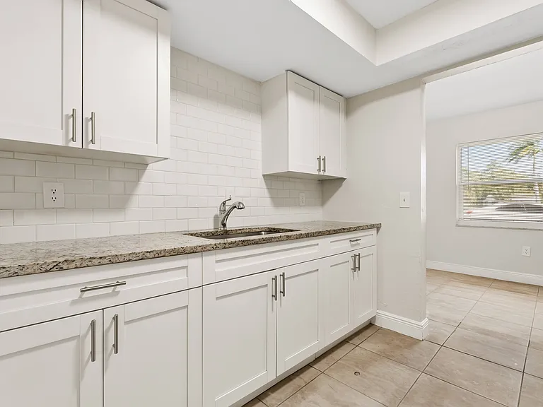 Paradise Palms Portfolio LLC — Photo 16