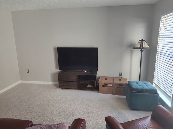3rd image of 21085 Jenna Ct