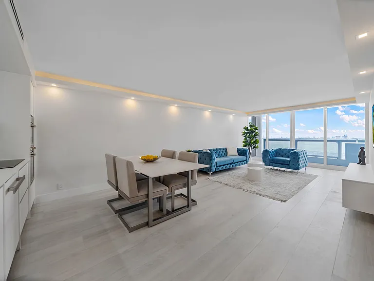 1717 N Bayshore Dr #ID1054108P — Photo 15