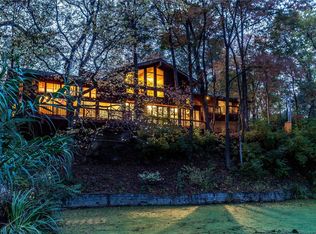 10046 Litzsinger Rd, Saint Louis, MO 63124