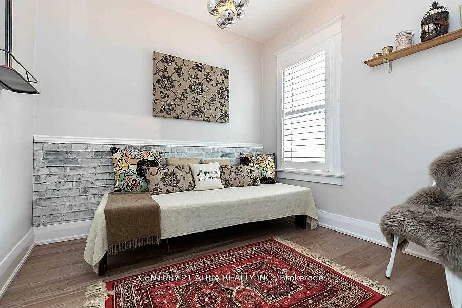 3 bed, $3,550 — Photo 2