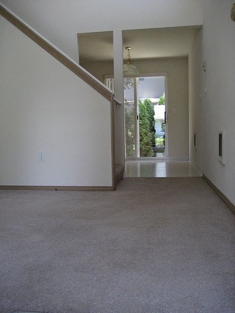 2nd image of 12065 SE Foster Rd APT D