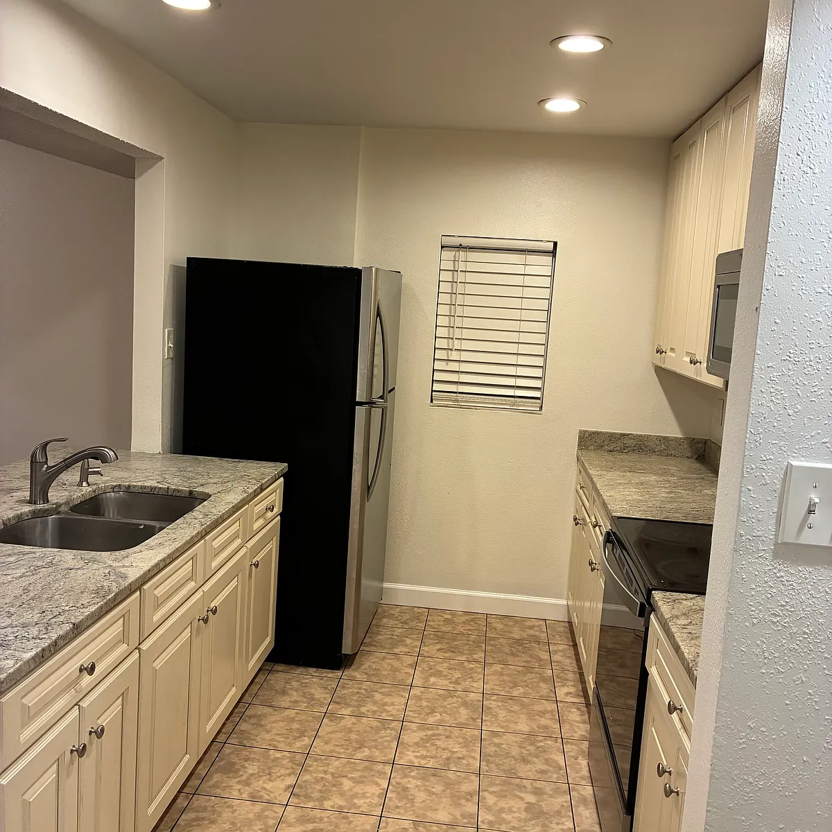 Building Photo - 2772 Mount Laurel Dr