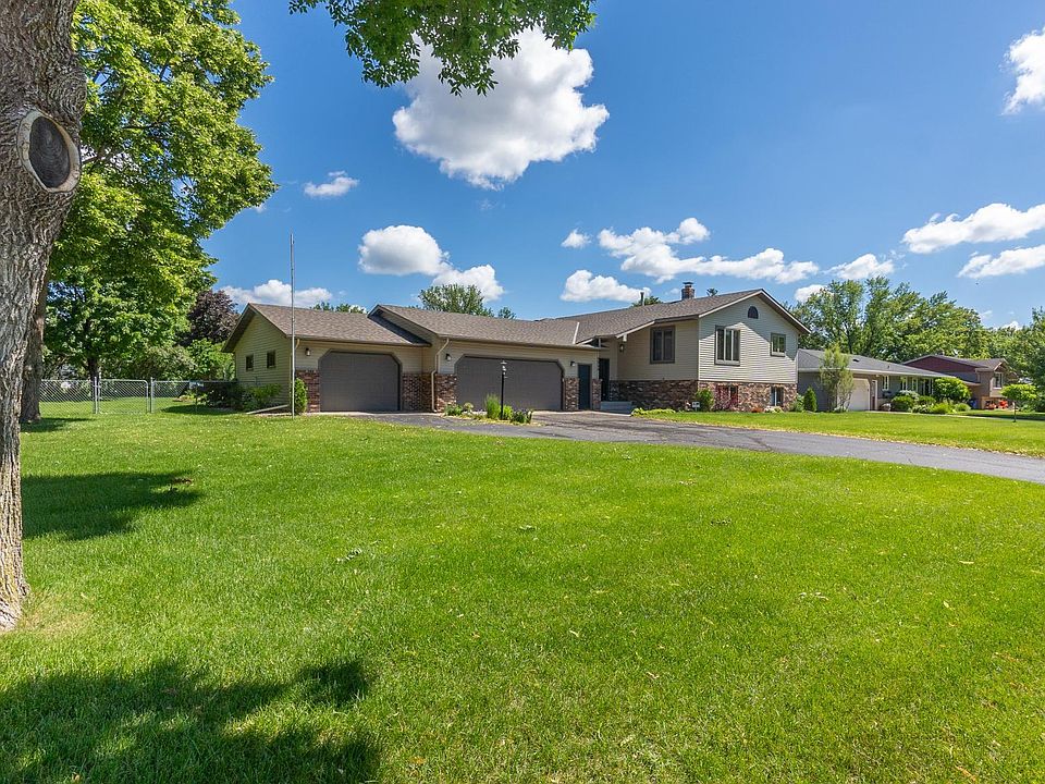 1st image of 5859 Sandy Dr