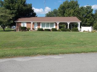 206 Elm St, Powderly, KY 42367